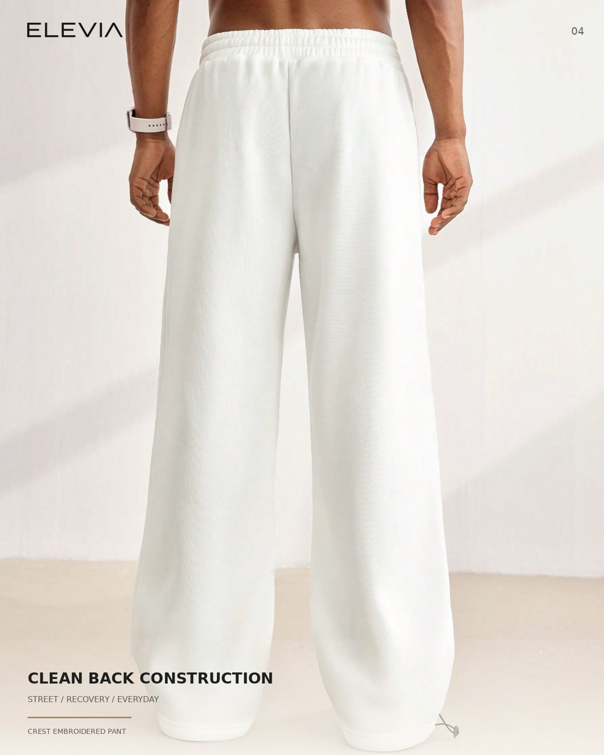 Crest Embroidered Sweatpant